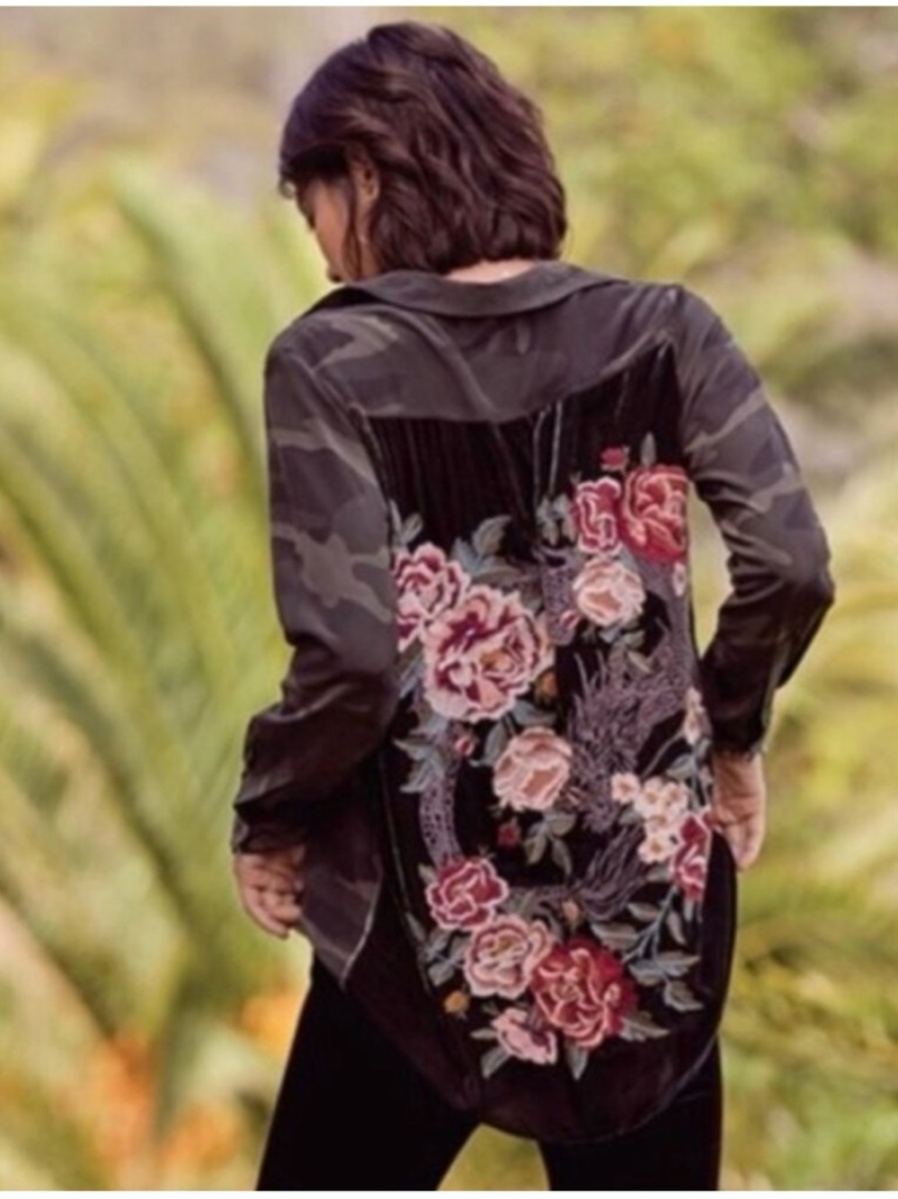 Johnny Was Silk & Velvet
Camo Embroidered Top XL